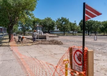 Comenzaron las obras del nuevo parque del barrio Somisa