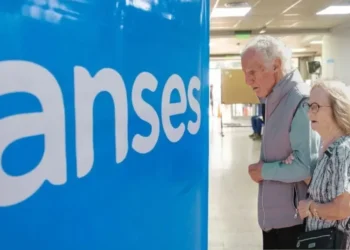 La jubilación mínima subirá 2,84% en febrero: cuánto queda y qué pasa con el bono