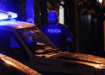 Allanamientos con escopeta secuestrada, amenazas cy varios aprehendidos