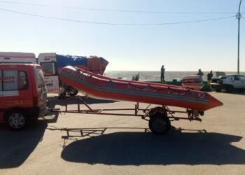 Avanza la búsqueda de los pescadores desaparecidos en el Río de la Plata