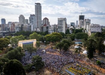 Buenos Aires se prepara para el Mega Fan Fest: pantallas gigantes y actividades para disfrutar el Mundial