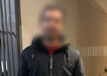 Capturan a un iraní por falsificación de pasaportes en Buenos Aires