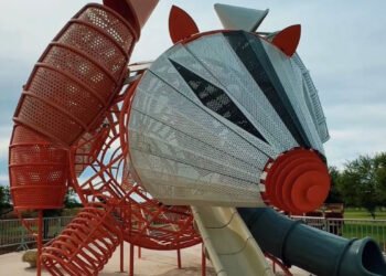 El Eco Parque suma nuevas figuras de animales en la zona del Yaguarón