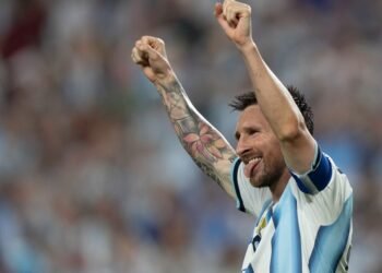 Haaland elogia a Messi tras su hat-trick en el Mundial