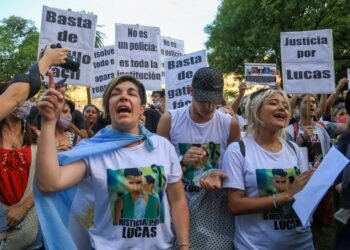 La familia de Lucas González cocina para el barrio tras su trágica pérdida