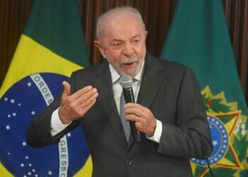 Lula da Silva insta a Ancelotti a que Brasil juegue con pasión en el Mundial