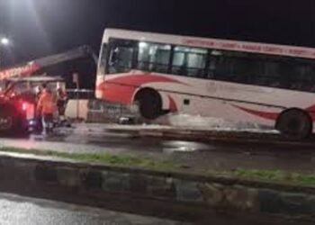 Mar del Plata: tres heridos graves tras atropello de colectivo