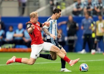 Messi brilla con un doblete en la victoria de Argentina sobre Austria