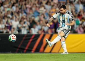 Messi rinde homenaje al Indio Solari con un emotivo posteo en redes
