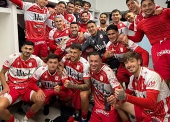 Morón y Atlanta se afianzan en la cima de la Primera Nacional
