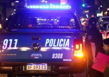 Nueve policías detenidos por el incendio de un hombre en Rosario