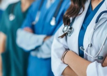 Nuevo sistema simplifica la obtención de la matrícula para profesionales de la salud