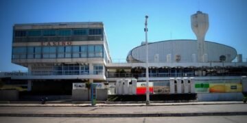 Renace el Casino de Necochea: después de casi una década, fue vendido a una empresa privada