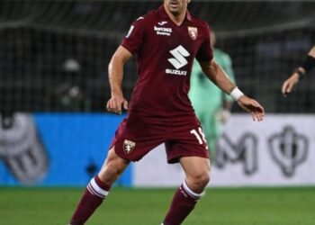 River busca repatriar a Giovanni Simeone, su exdelantero