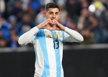 Romero se pierde el partido ante Jordania por una lesión en la rodilla