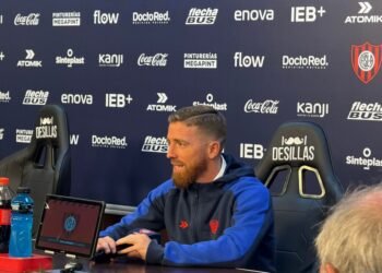 San Lorenzo busca nuevo DT tras la caída de Iker Muniain