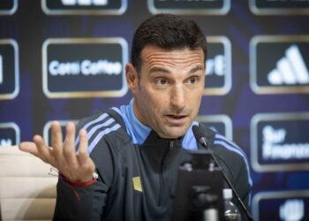 Scaloni evalúa alternativas tras la baja de Tagliafico para el debut de Argentina en el Mundial