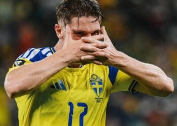 Suecia arrasa en su debut mundialista con un 5-1 ante Túnez