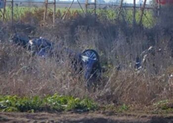 Tragedia en Santa Fe: dos jóvenes pierden la vida en un vuelco tras una noche de diversión