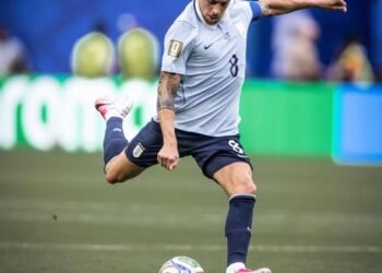 Uruguay no pudo con Cabo Verde y dejó su clasificación en suspenso