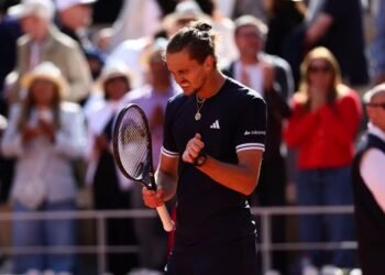 Zverev celebra su primer Grand Slam tras vencer a Cobolli en Roland Garros