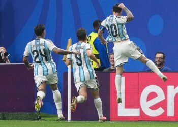 Argentina avanza a cuartos tras un emocionante triunfo sobre Egipto