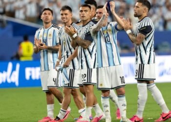 Argentina ya conoce al árbitro para el duelo ante Egipto en el Mundial