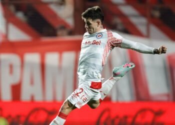 Argentinos Juniors se impone con contundencia ante Estudiantes de Río Cuarto