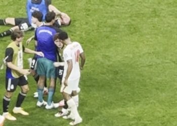 Bellingham propina un inesperado golpe a Barco tras la eliminación de Inglaterra