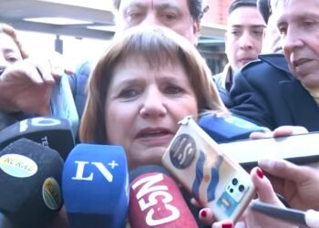 Bullrich impulsa ley para proteger la propiedad privada y pide retenciones cero