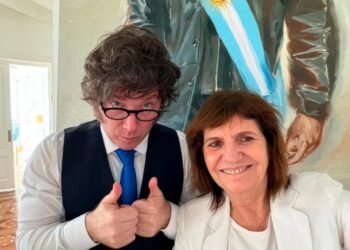 Bullrich se posiciona como posible compañera de fórmula de Milei en medio de tensiones gubernamentales
