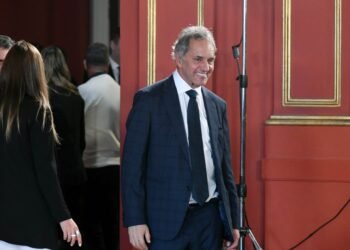 Diógenes de Urquiza podría renunciar por diferencias con Scioli en Deportes