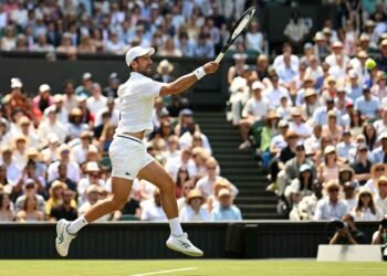 Djokovic avanza a octavos de final tras vencer a Rinderknech en Wimbledon