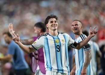 El Atlético de Madrid reafirma su compromiso con Julián Álvarez antes de la final del Mundial