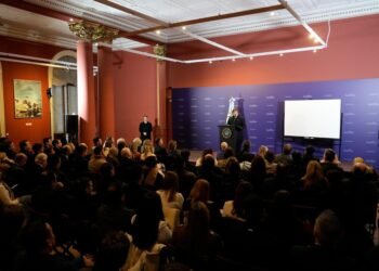 El Gobierno lucha por retomar la actividad legislativa ante nuevos desafíos