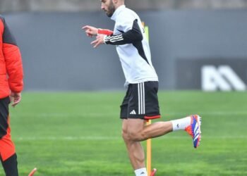 El vestuario de River impulsa el regreso de Germán Pezzella