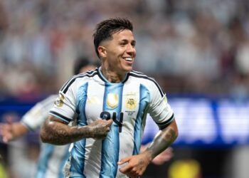Enzo Fernández desató la euforia argentina con un gol agónico