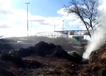 Escape de gas en la Autopista Dellepiane genera operativo de emergencia