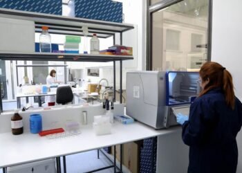 Inauguran nuevo edificio en el Malbrán para fortalecer la vigilancia de enfermedades alimentarias