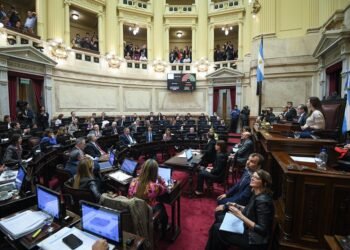 LLA dona el aumento de dietas que alcanzará casi los $12 millones