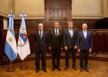 La Corte Suprema confirma condenas a exsecretarios judiciales por favorecer narcotraficantes