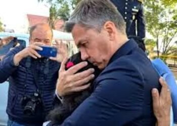 La madre de Axel González clama por ayuda al gobernador Zdero en su cumpleaños