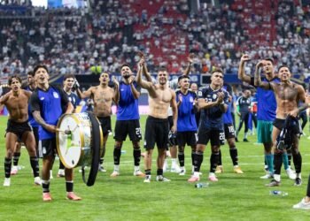 La sorprendente botella de Pickford que reveló secretos a la Selección argentina