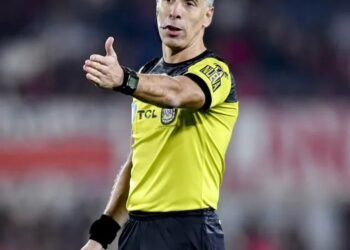 Los árbitros de la primera fecha del Torneo Clausura 2026: designaciones para River y Boca