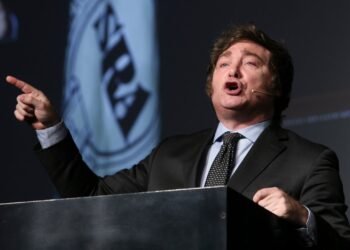 Milei intensifica la tensión internacional con críticas a Pedro Sánchez