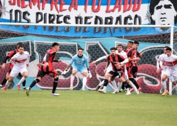 Morón cae ante Defensores y su liderazgo en la Zona A está en riesgo