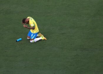 Neymar se despide de la selección brasileña tras la eliminación en el Mundial