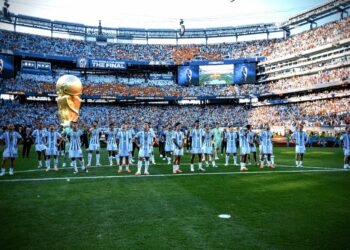 Nico Paz promete luchar por la próxima copa tras la dura final perdida