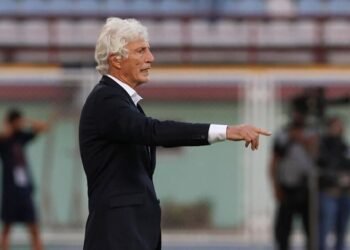 Pékerman: ‘Argentina tiene la bendición de contar con un nuevo Maradona’