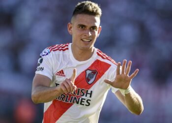 River Plate da la bienvenida de nuevo a Rafael Santos Borré